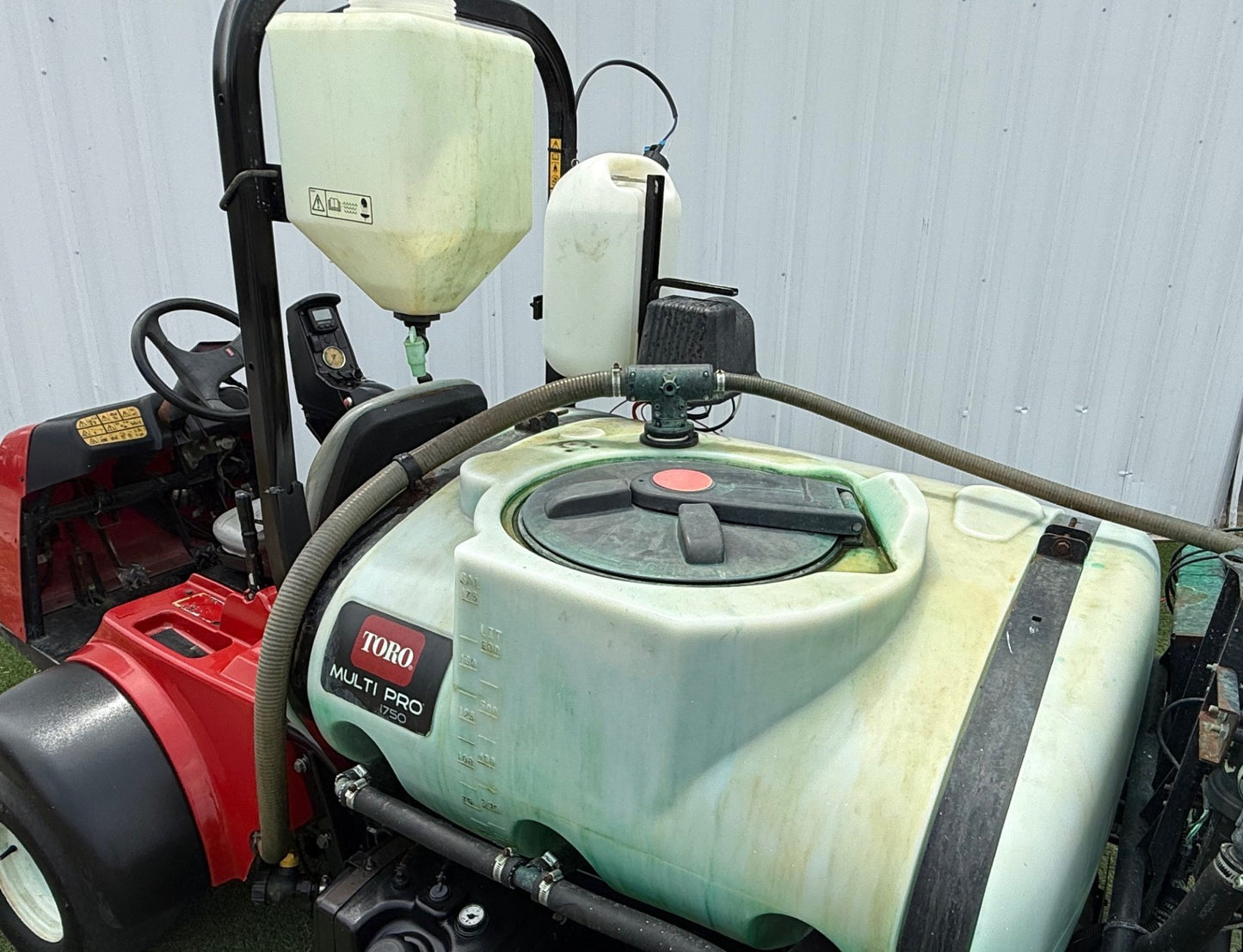 Multi Pro 1750 2WD Gas