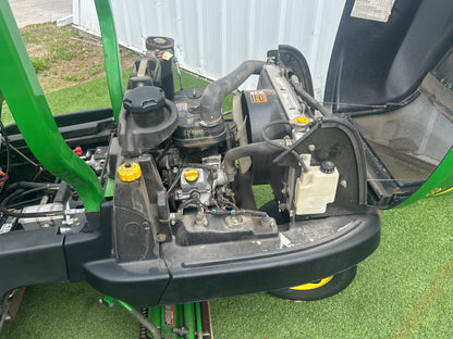 JOHN DEERE 2500B RIDING GREENS MOWER W/REELS
