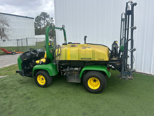 JOHN DEERE 2020A PRO GATOR W/200 GAL TANK