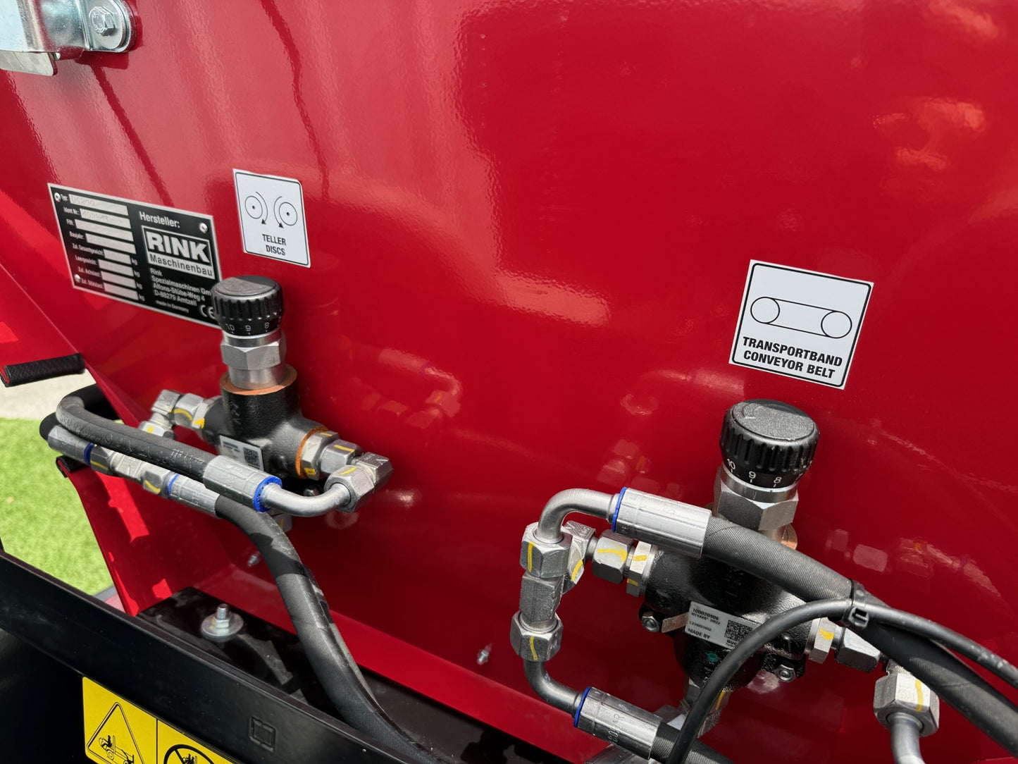 Redexim Rink DS800 Top Dresser (Truck Mount)