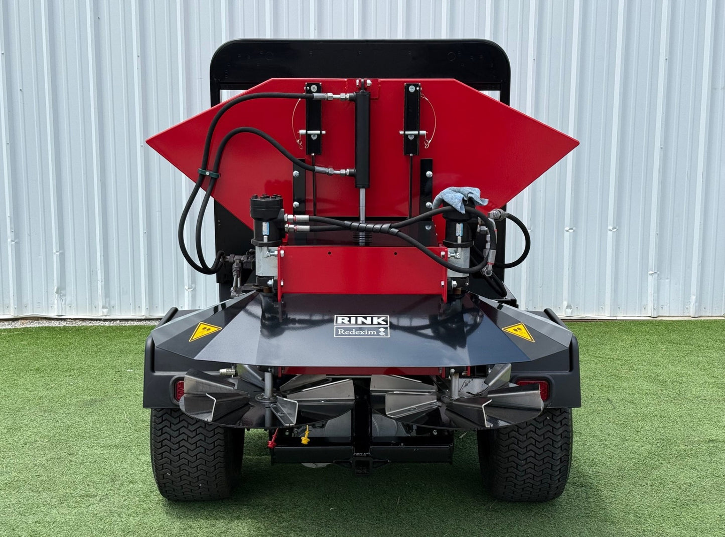 Redexim Rink DS800 Top Dresser (Truck Mount)