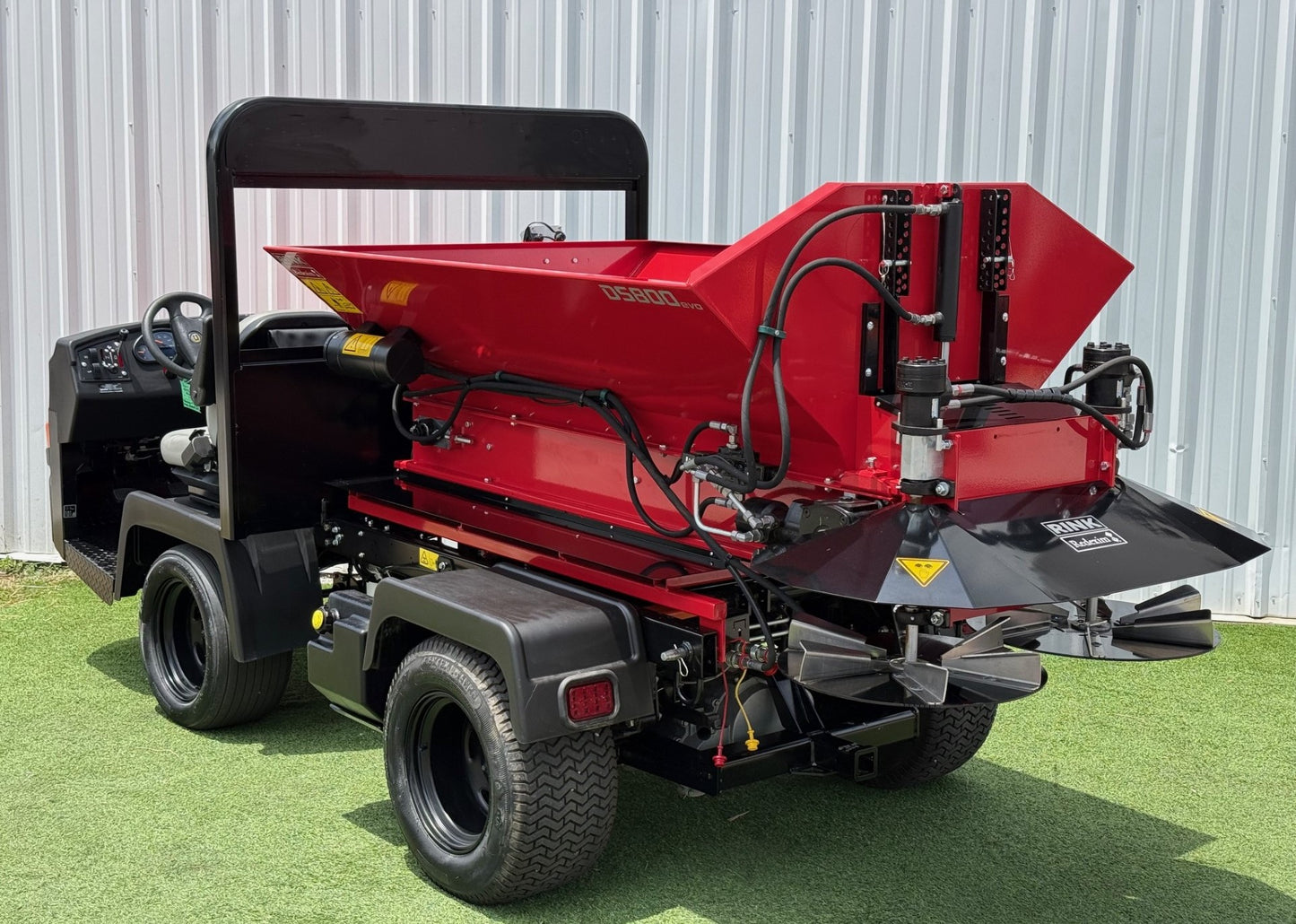 Redexim Rink DS800 Top Dresser (Truck Mount)