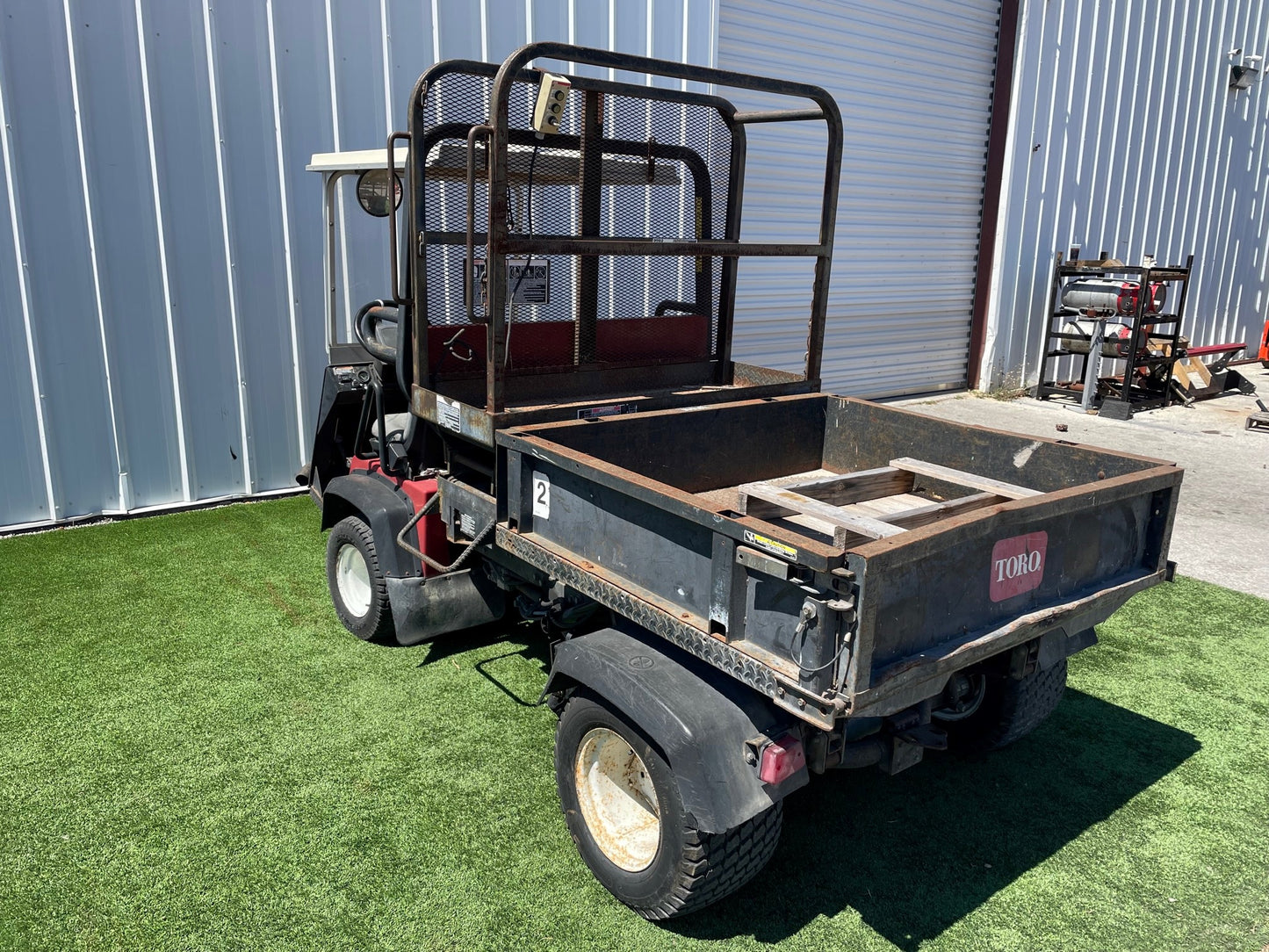 Toro Workman (3200) HDX Gas w/ Electric Lift